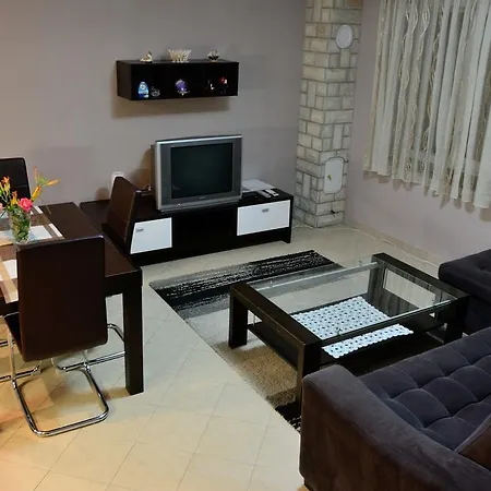 Apartments Nino Sukosan Room photo